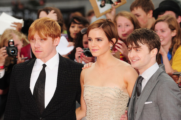 Emma Watson Rupert Grint Harry Potter Deathly 7Co931TxF9xl.jpg