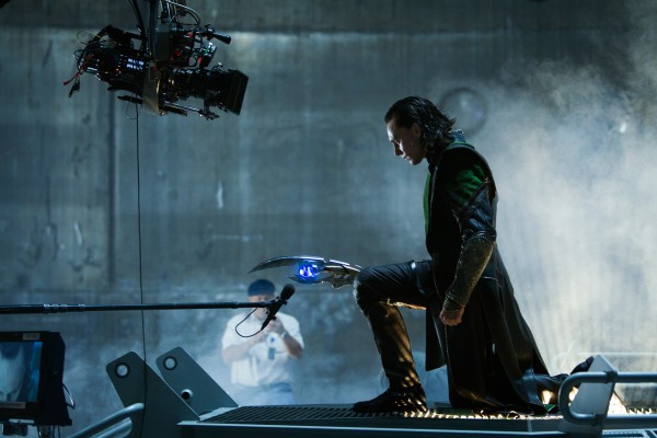 Tom-Hiddleston-Loki-The-Avengers-movie-image-2-600x400.jpg