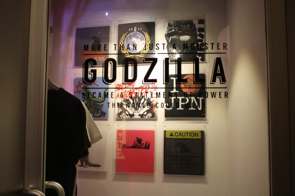 Godzilla-Encounter-Comic-Con-image-32-600x400.jpg