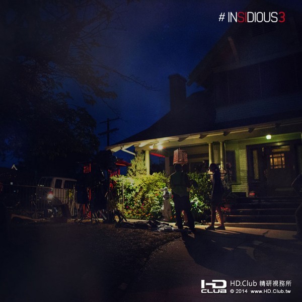 insidious-chapter-3-image-behind-the-scenes-600x600.jpg