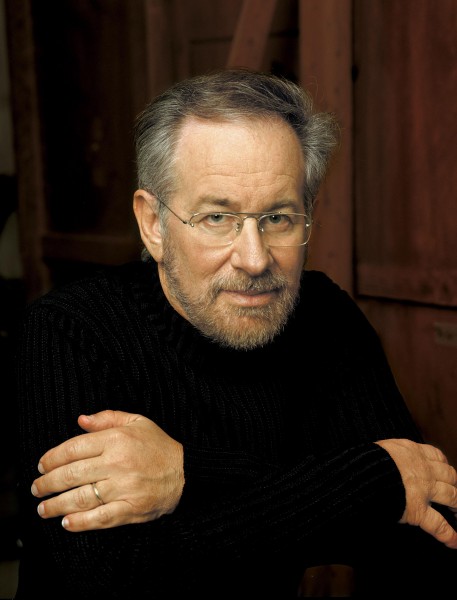 Steven-Spielberg-Terra-Nova-image-457x600.jpg
