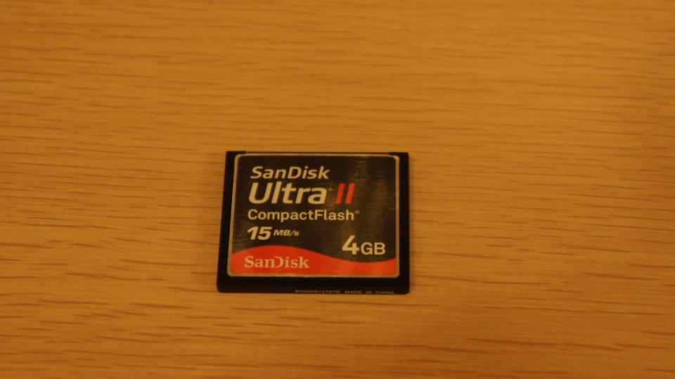 Sandisk Ultra II 4G CF卡