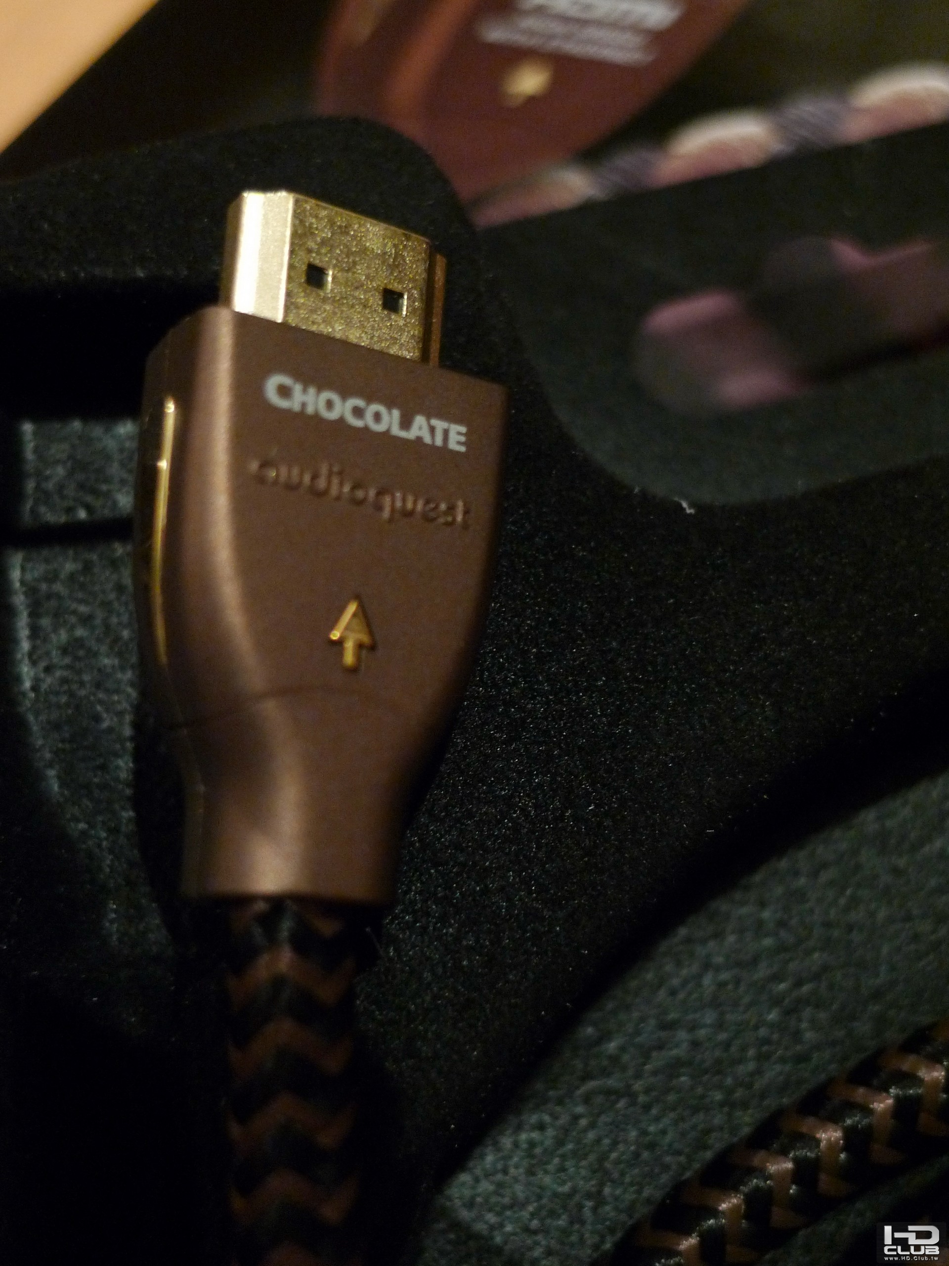 audioquest Chocolate HDMI 2M (3).jpg