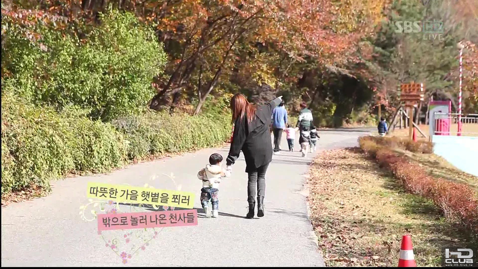 [TV][111106][人氣歌謠][T-ara   Infinite][分享愛心的日記].ts_000119.707.jpg