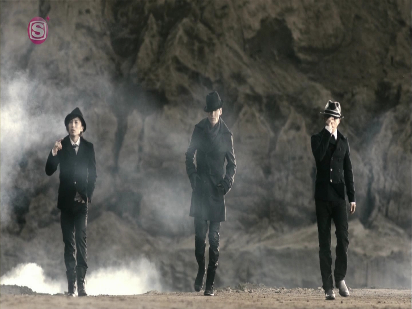 w-inds - FLY_HIGH_(SSTV_HD).ts_000002035.jpg