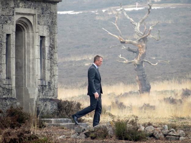 skyfall312201.jpg