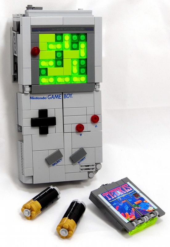 awesome-transformer-gameboy-lego1.jpg