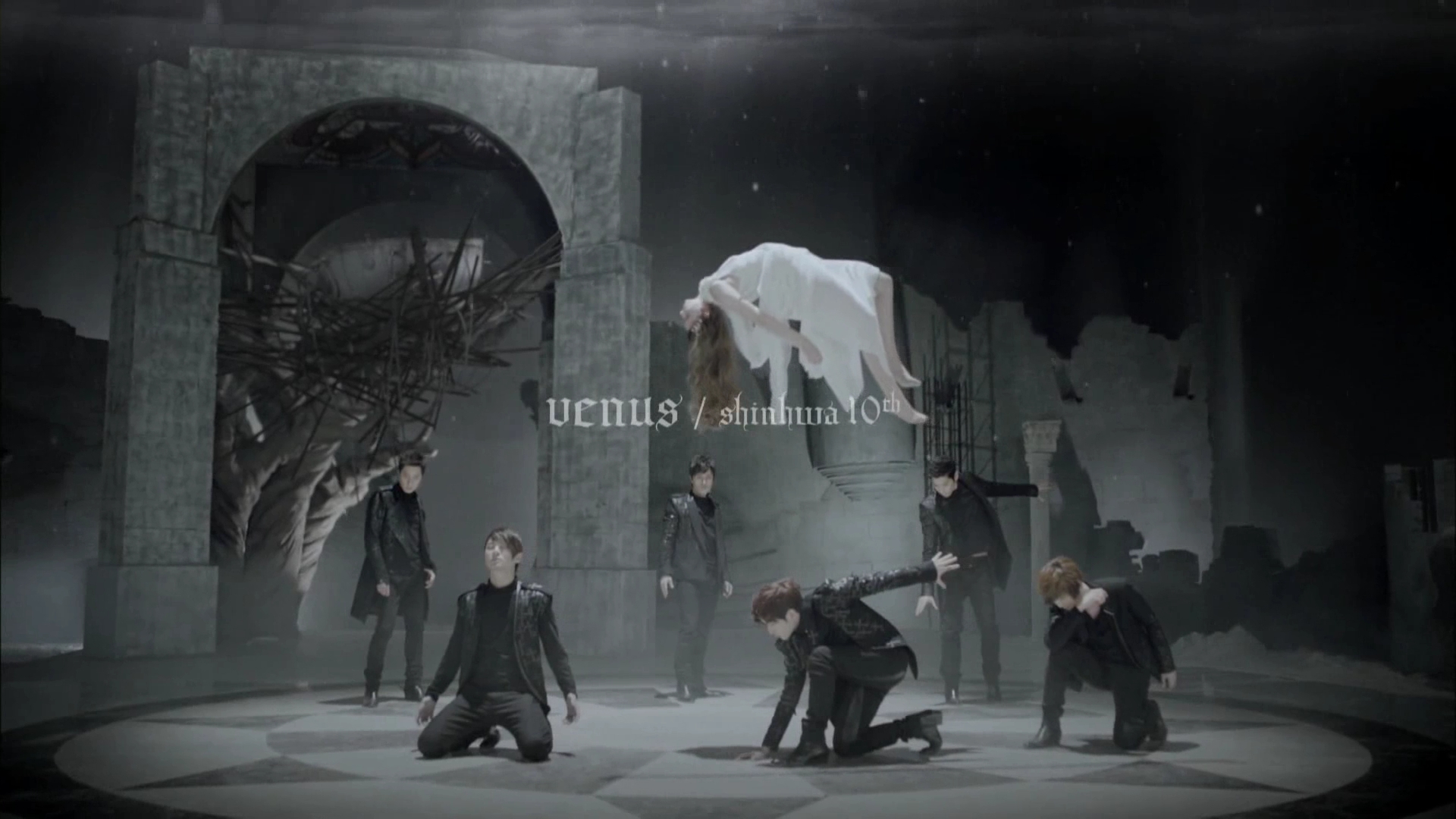 神話(SHINHWA) - Venus (Bugs)1080P.mp4_000257424.jpg