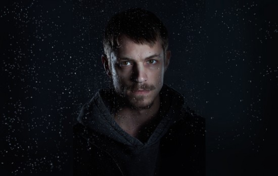 joel-kinnaman-1-550x349.jpg