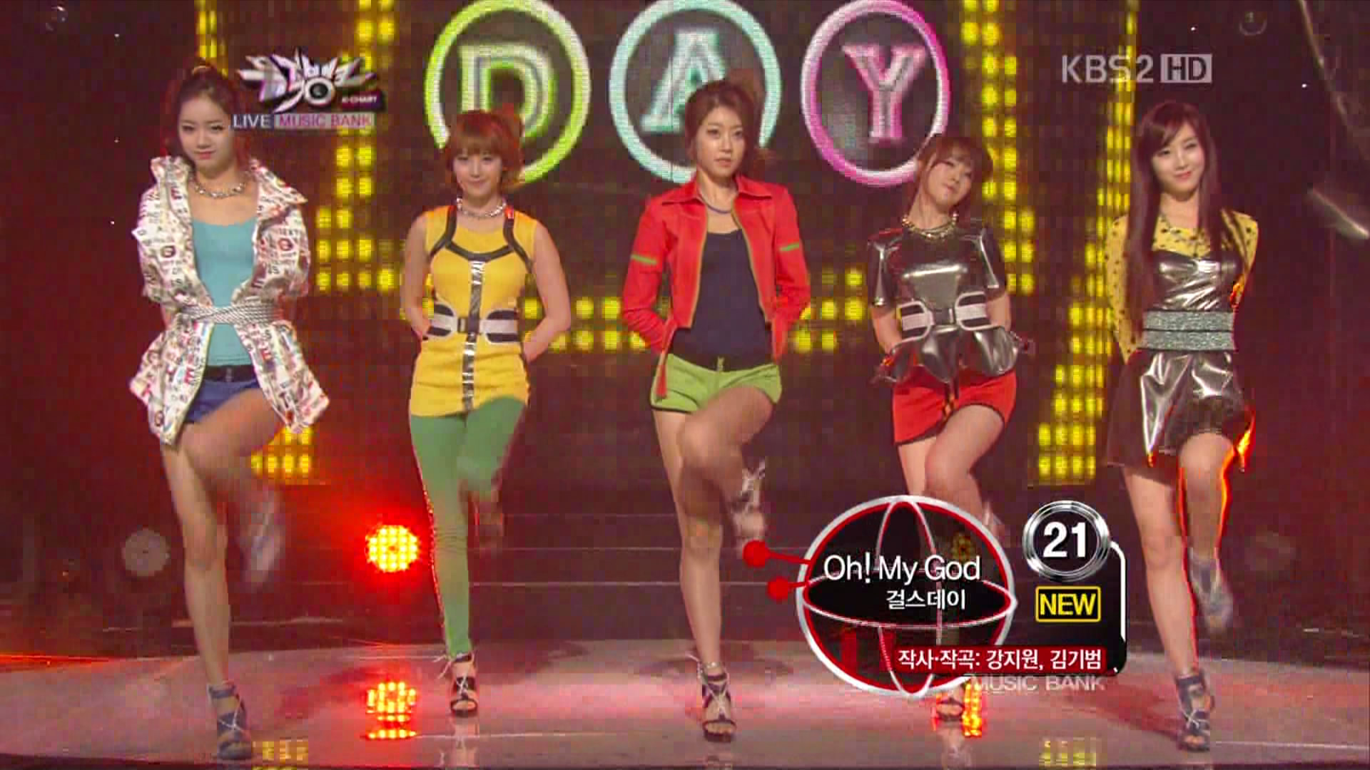 120427 KBS Music Bank Girls Day – Oh! My God.ts_snapshot_00.03_[2012.04.27].jpg
