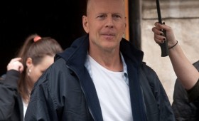 A-Good-Day-to-Die-Hard-Set-Photo-Bruce-Willis-On-Set-280x170.jpg