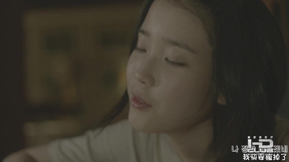 [MV] IU - 하루 끝 FULL HD (Bugs Ver) .mp4_20120515_165257.019.jpg