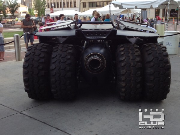 the-dark-knight-rises-tumbler-image-600x450.jpg