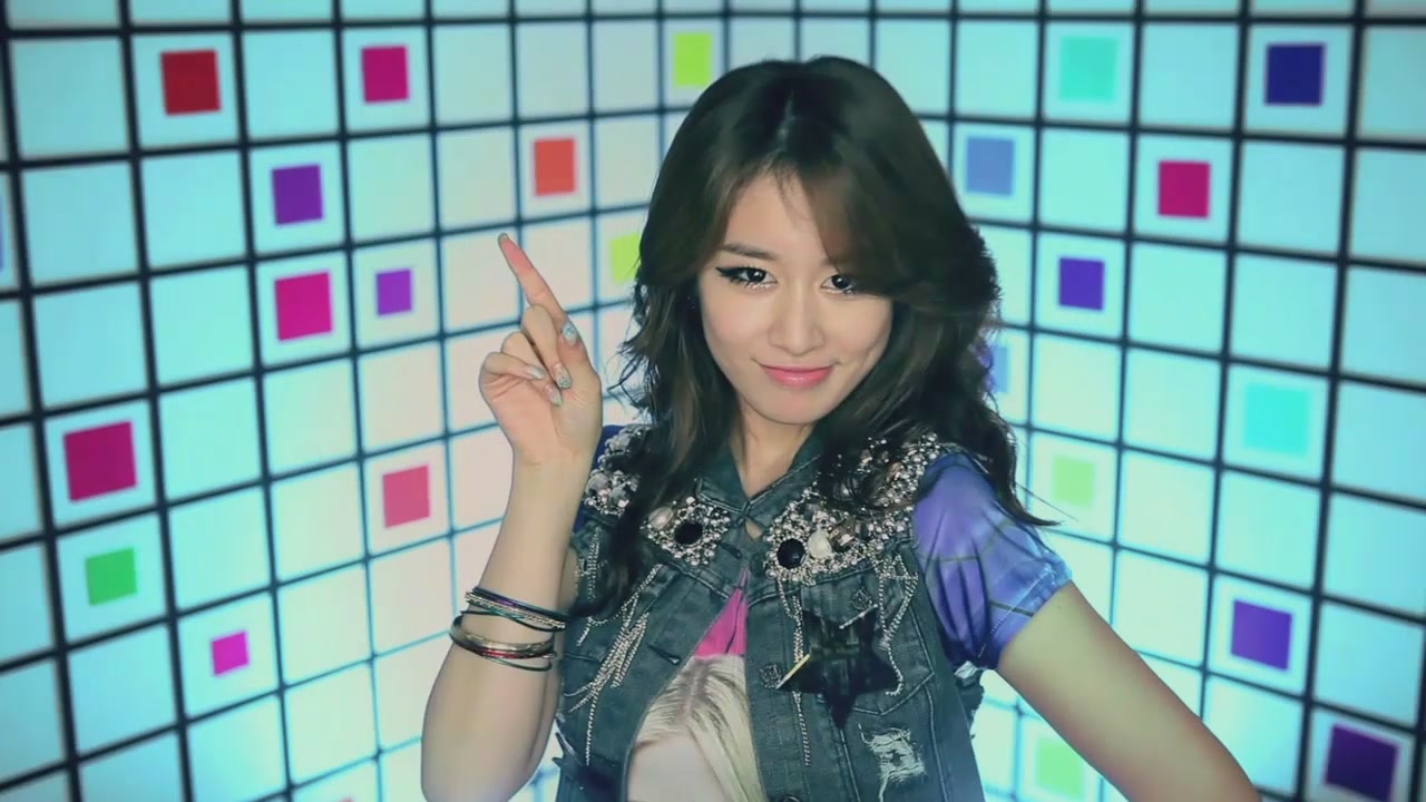 빙글빙글 (Ver.2)-티아라-PC-HD[(002544)00-05-57].JPG