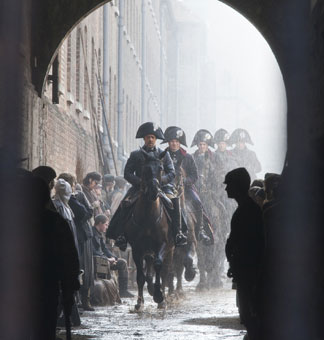 les-miserables-movie-image-russell-crowe-1.jpg