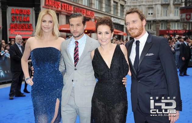 prometheus-world-premiere-20120531-135651-873.jpg