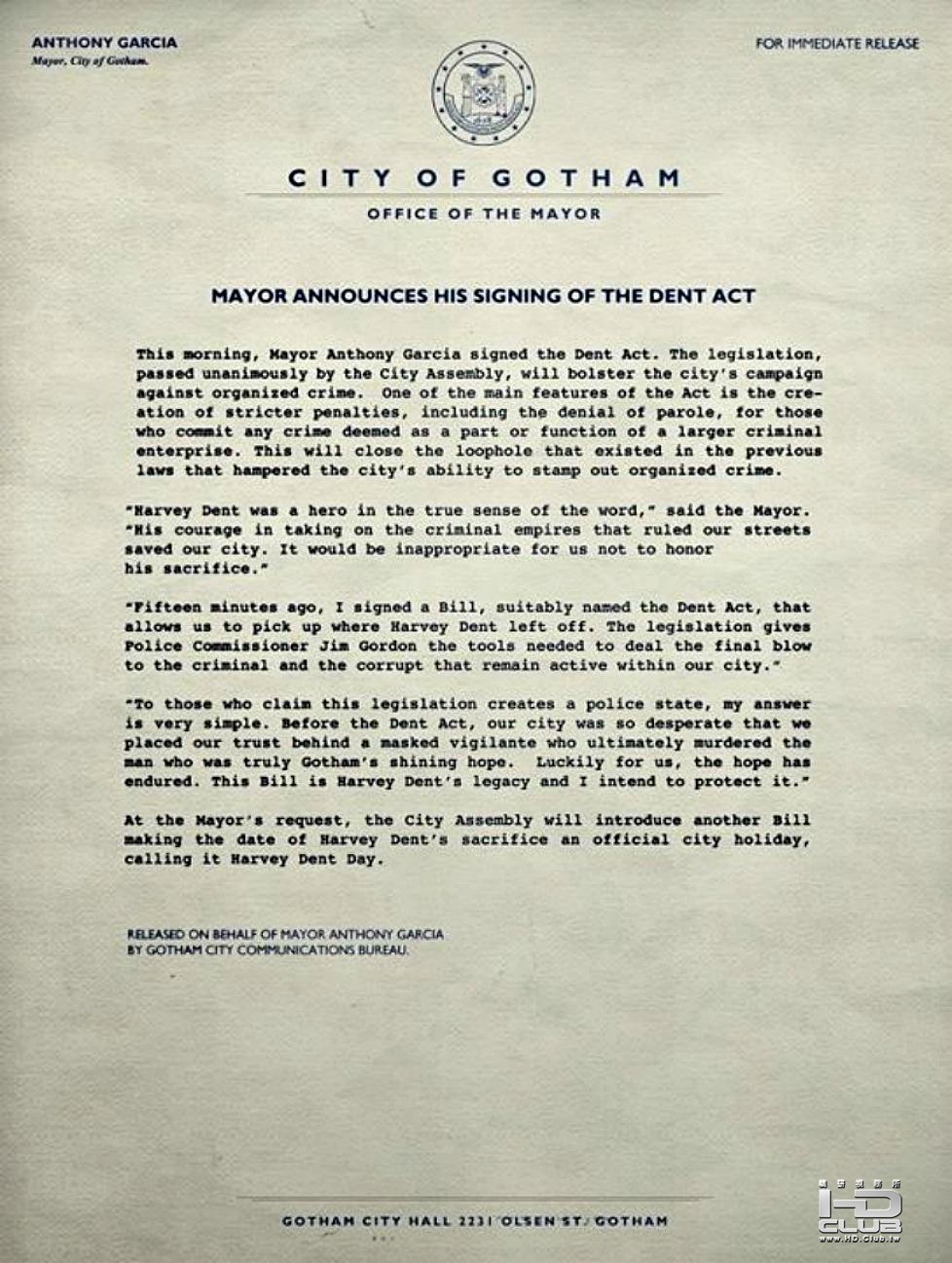 the-dark-knight-rises-harvey-dent-act.jpg