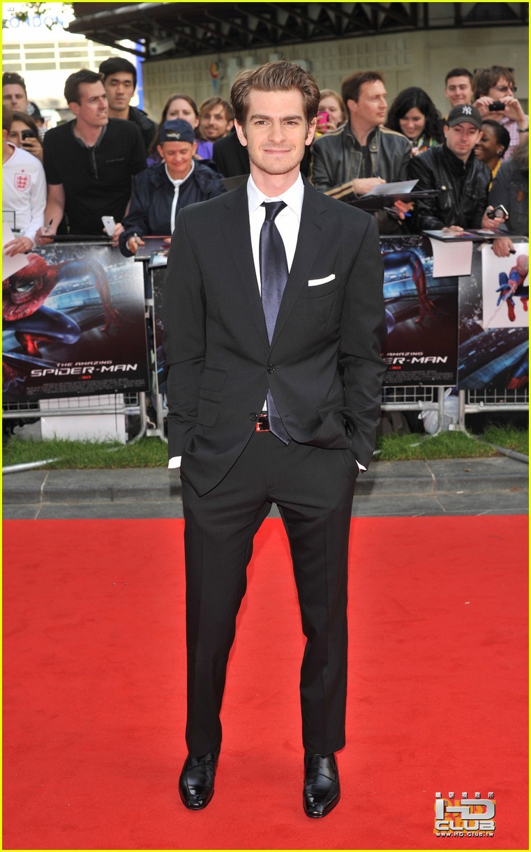 emma-stone-andrew-garfield-spider-man-london-05.jpg