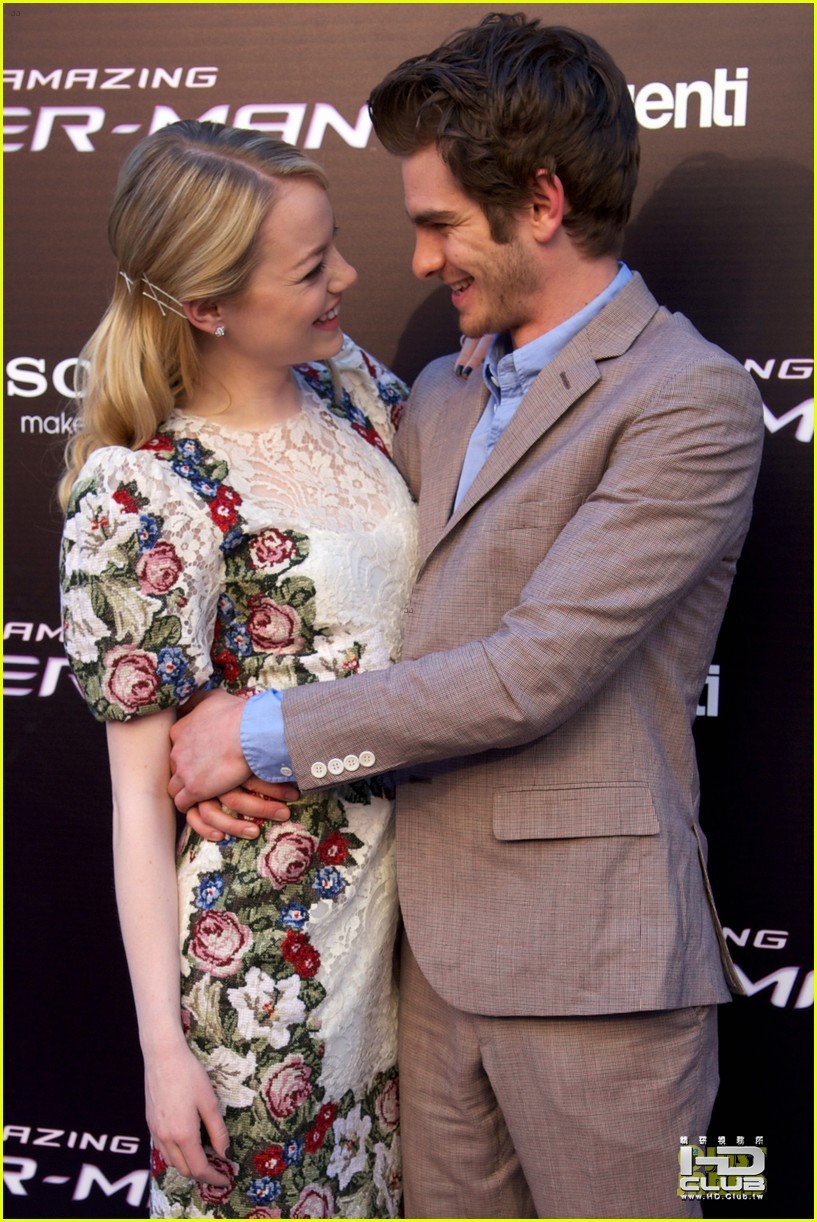emma-stone-andrew-garfield-spider-man-spain-premiere-10.jpg