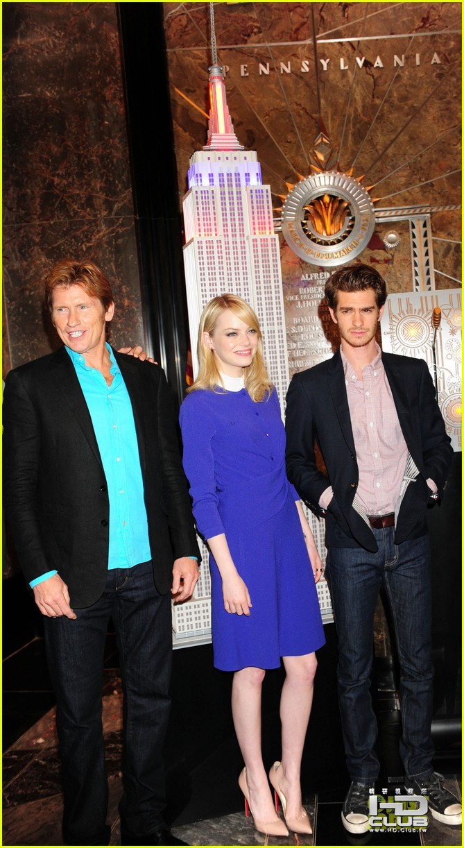 emma-stone-andrew-garfield-empire-state-01.JPG