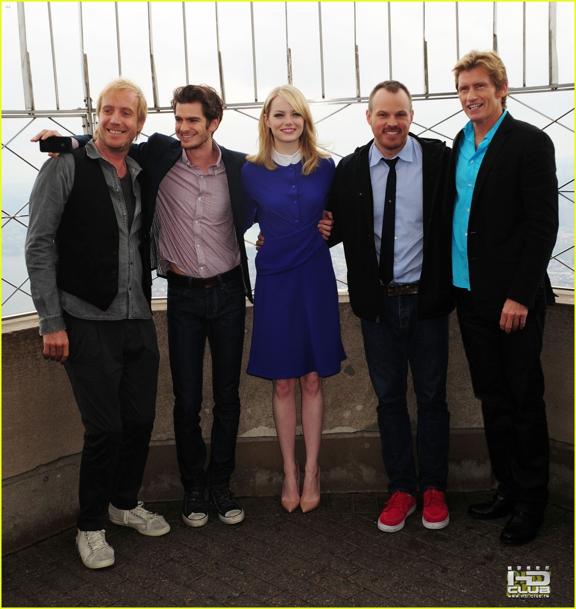 emma-stone-andrew-garfield-empire-state-05.JPG