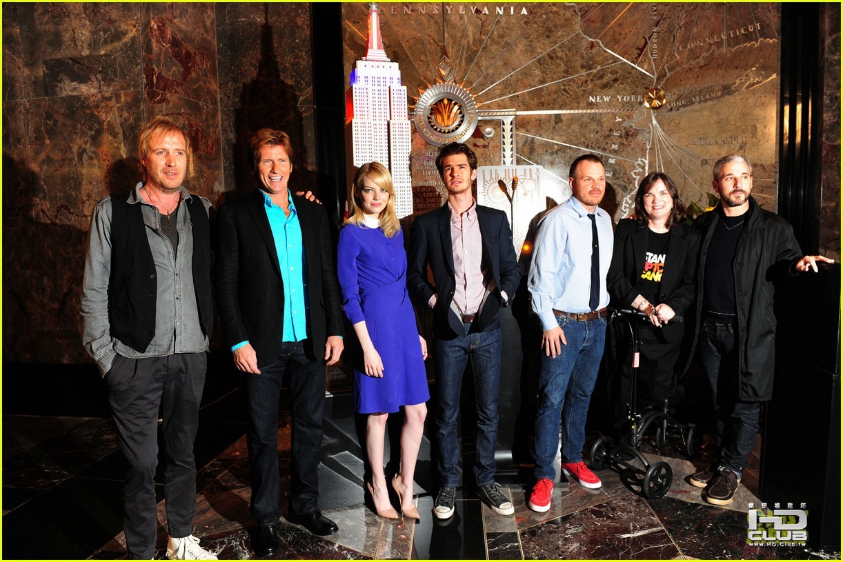emma-stone-andrew-garfield-empire-state-09.JPG