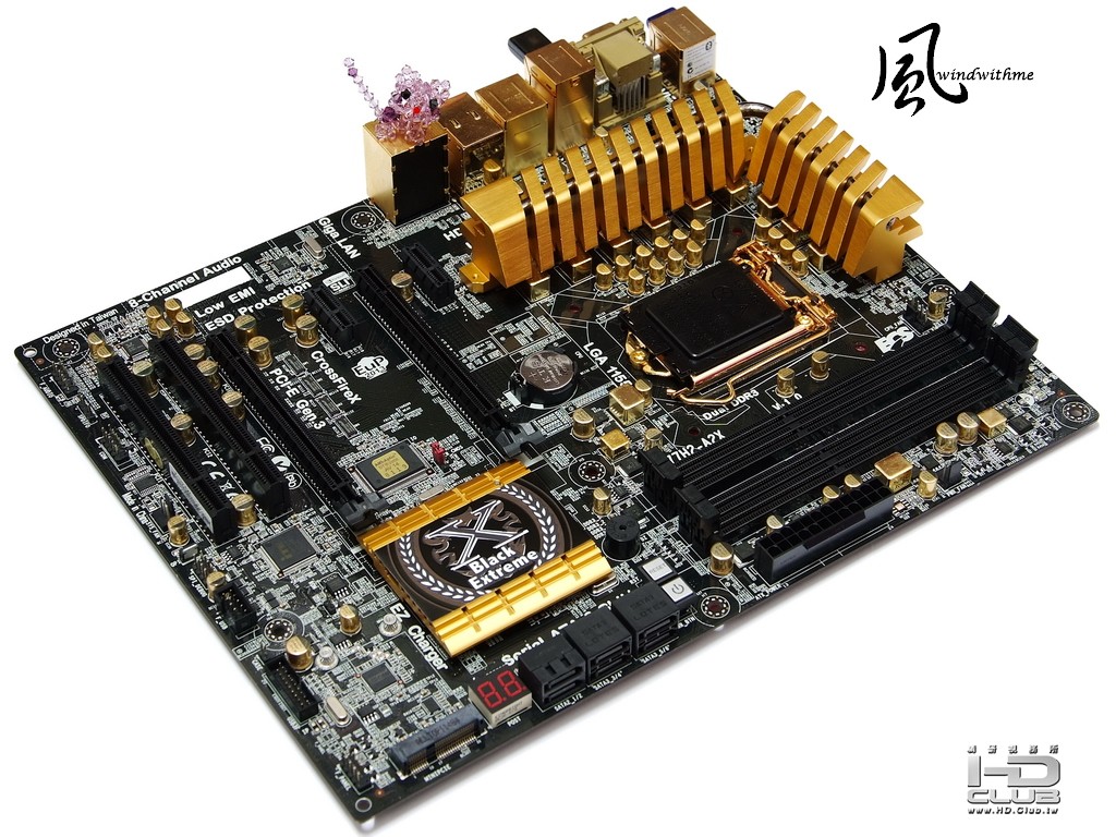 EZ7702.jpg