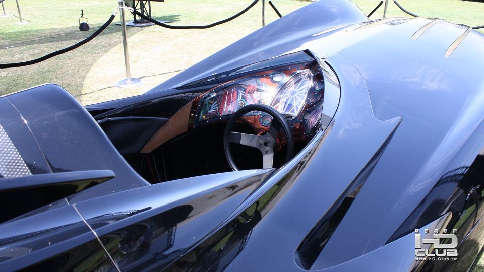 batman-and-robin-batmobile-cockpit.jpg