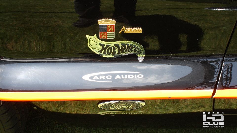 batman-batmobile-hot-wheels.jpg