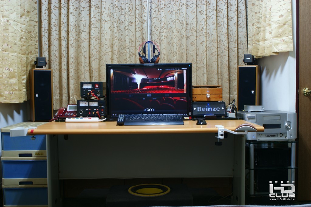 我的房間 電腦及音響0.jpg