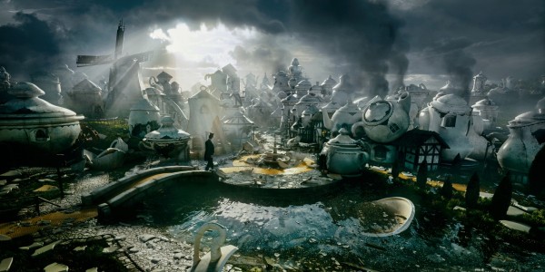 oz-great-powerful-2-600x300.jpg