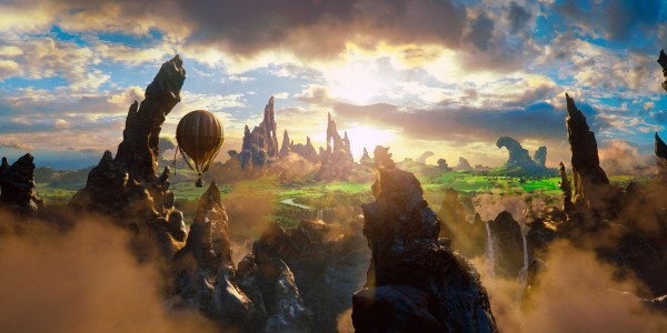 oz-great-powerful-600x300.jpg