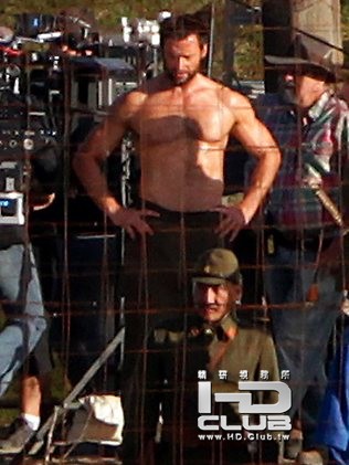 wolverine-2-hugh-jackman-set-1.jpg