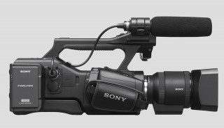 sony_ea50_4.jpg