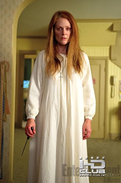 carrie-remake-julianne-moore-399x600.jpg
