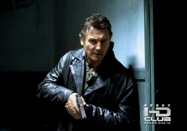 taken-2-liam-neeson-gun-600x421.jpg