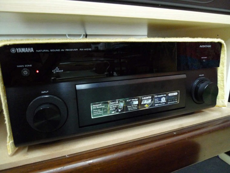 YAMAHA RX-A1010 9.9成新(功學社公司貨)因應景氣差~降售