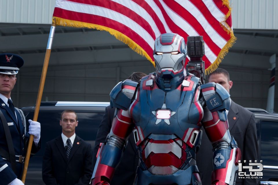 iron-man-3-patriot-armor1.jpg