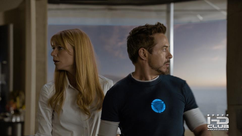 iron-man-3-gwyneth-paltrow-robert-downey-jr1.jpg