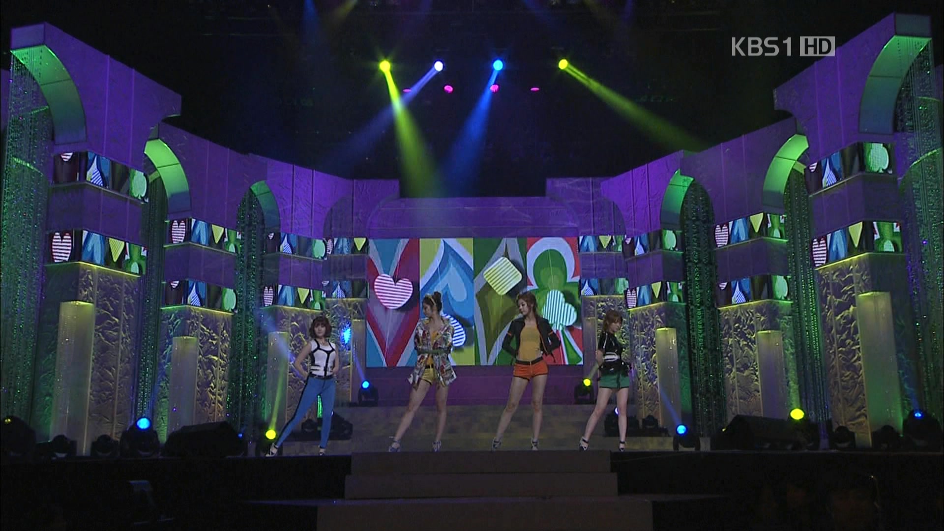 [이천십이년.십월.이십사일] 걸스데이 Oh! My God 제33회 근로자 문화예술 대상.tp.jp.jpg