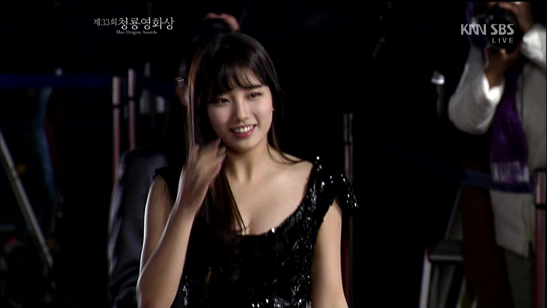 121130 SBS 청룡영화제 여배우 레드카펫CUT.05.jpg