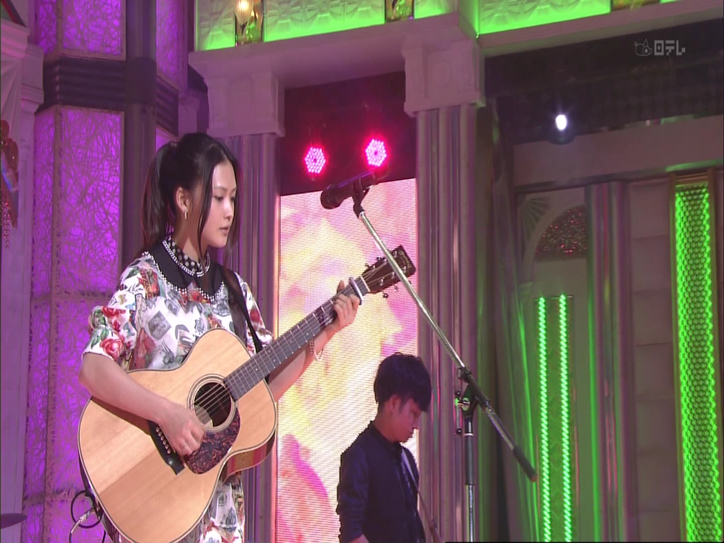 [HDTV][1080P] YUI - CHE.R.RY (日テレ系音楽の祭典 ベストアーティスト2012  2012-11.jpg