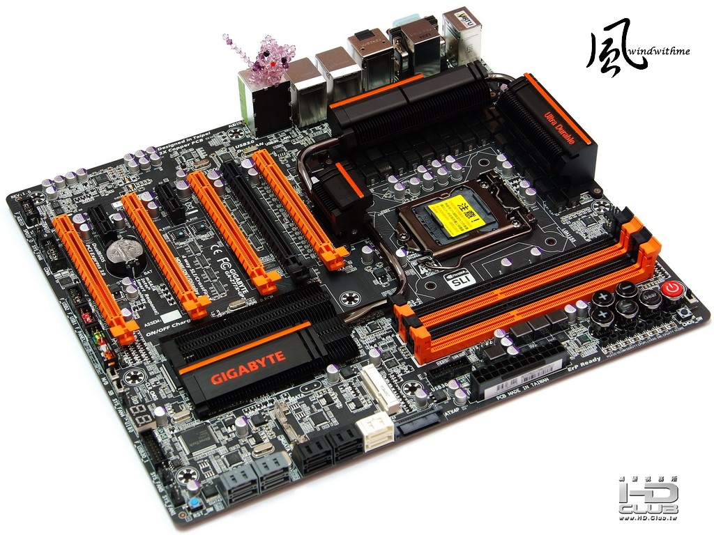 GZ77XUP702.jpg