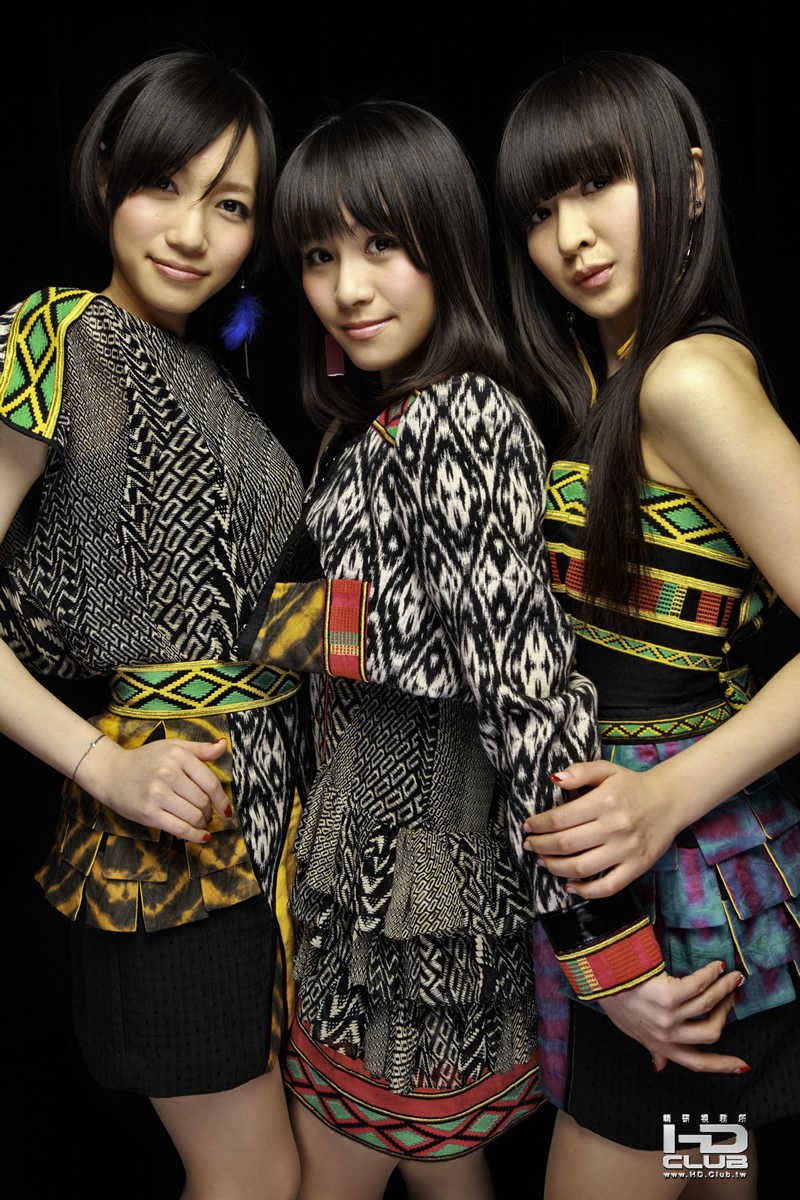 Perfume 1st アジアツアー.jpg