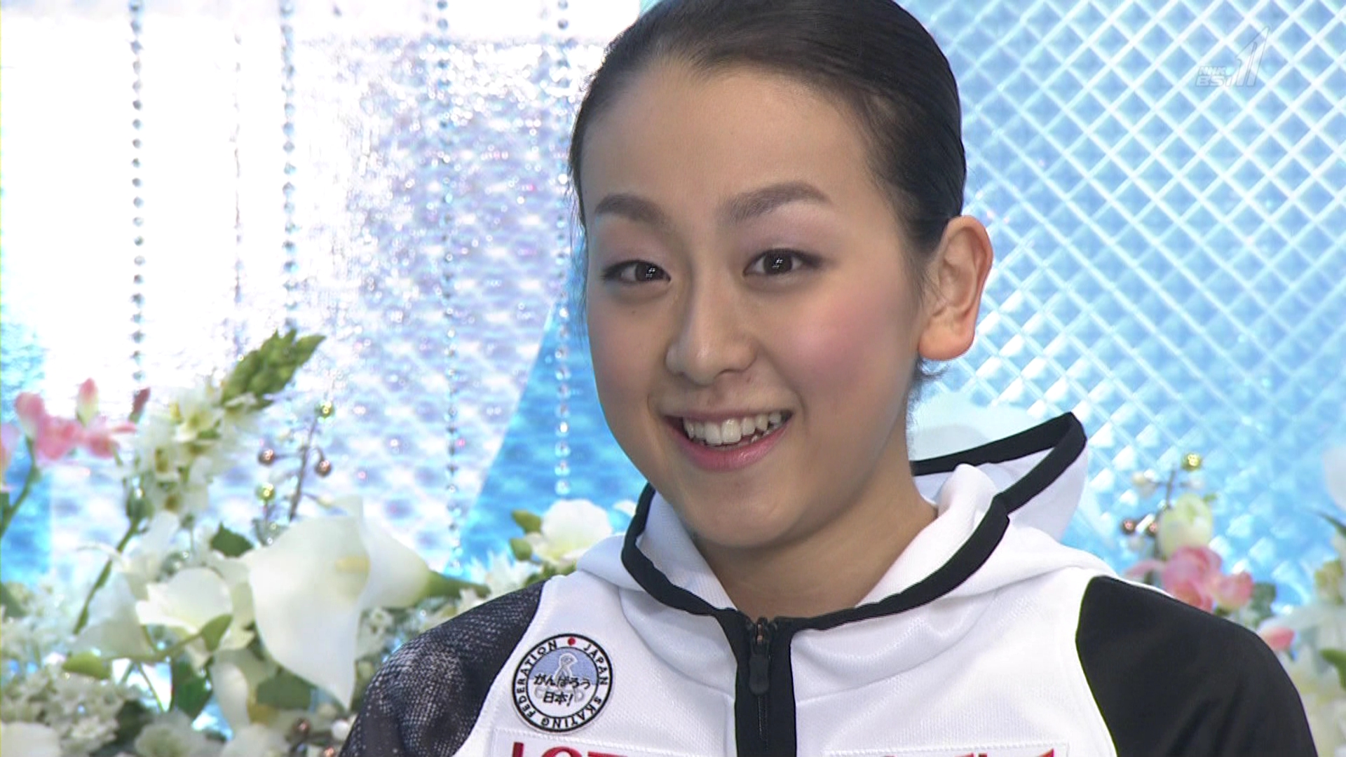 [HDTV][NHK-BS1版本][2011ISUグランプリシリーズ NHK杯 in 北海道] 浅田真央  SP部份 .jpg