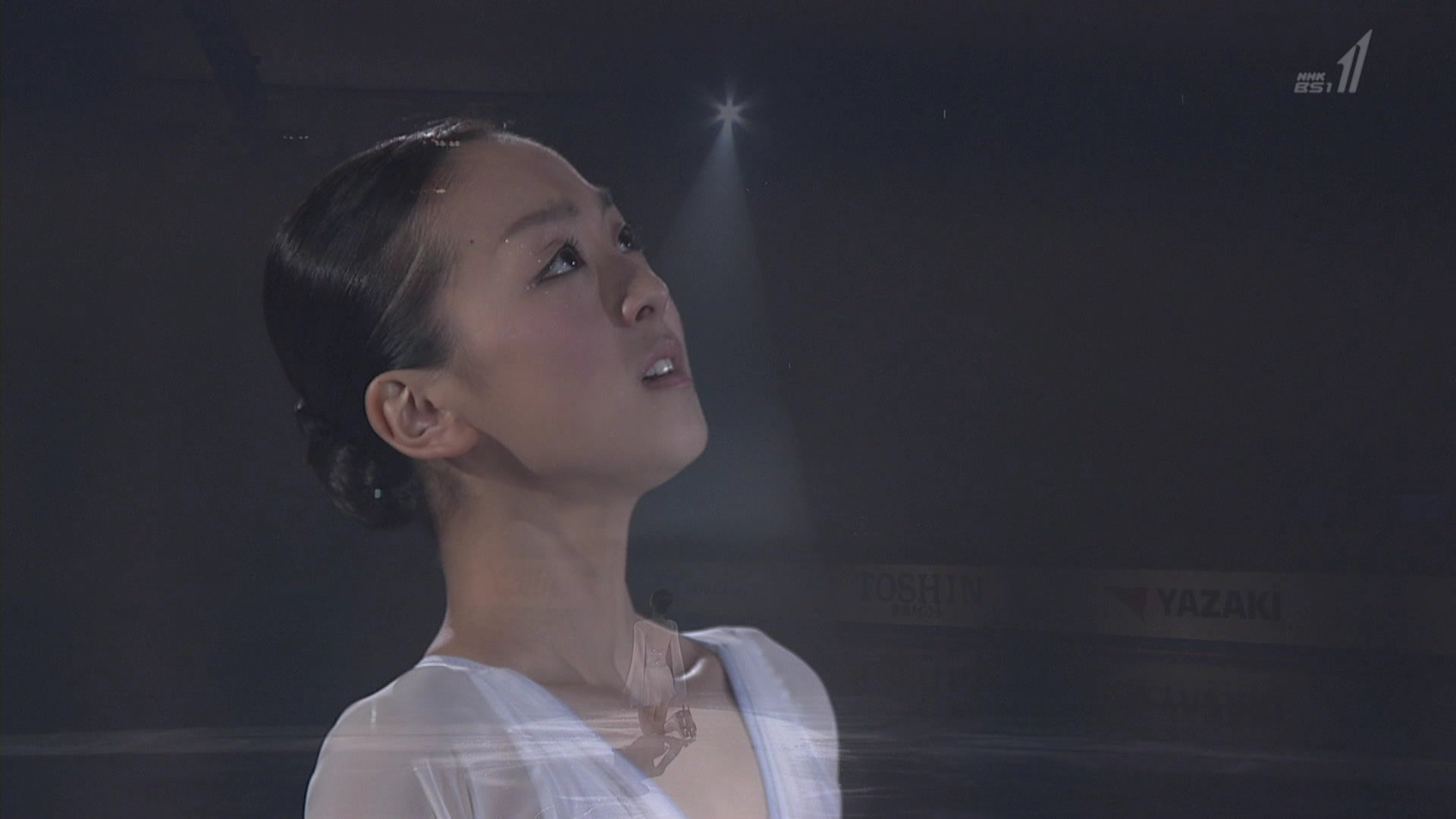 [HDTV][NHK-BS1版本][2011ISUグランプリシリーズ NHK杯 in 北海道] 浅田真央  EX部份+.jpg