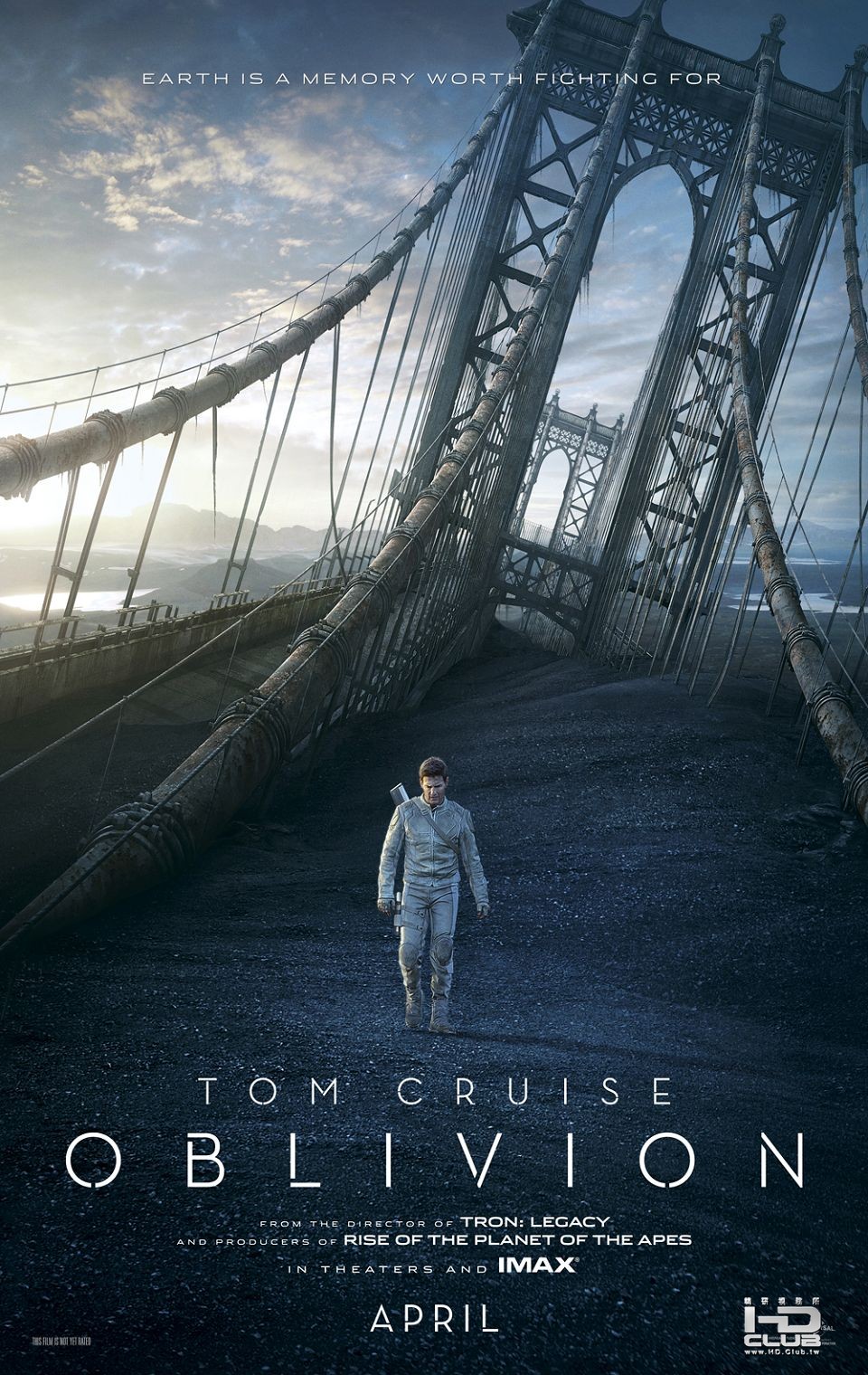 oblivion-poster-tom-cruise2.jpg