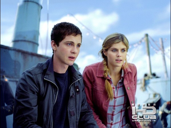 percy-jackson-sea-of-monsters-logan-lerman-alexandra-daddario-600x450.jpg