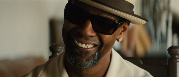 denzel-washington-2-gunsjpg-600x260.jpg