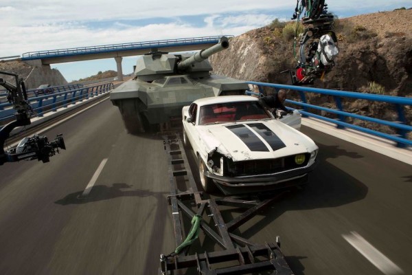 fast-and-the-furious-6-behind-the-scenes-600x400.jpg